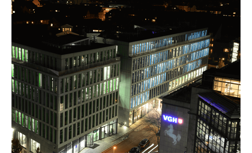 VGH Direktion Hannover, Haus C+D bei Nacht