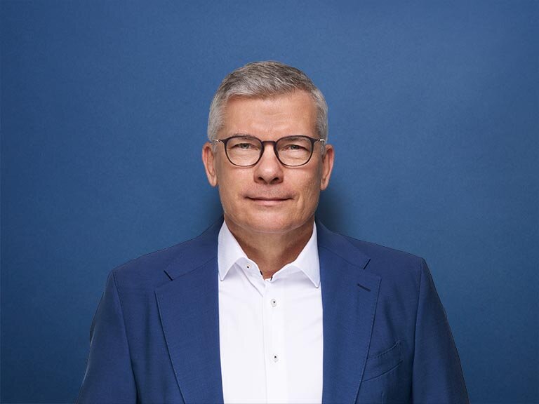 Porträt VGH Hauptvertreter Markus Schaper in Salzhemmendorf. 