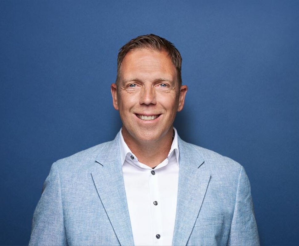 Porträt VGH Hauptvertreter Jan Vollmer in Buchholz in der Nordheide. 